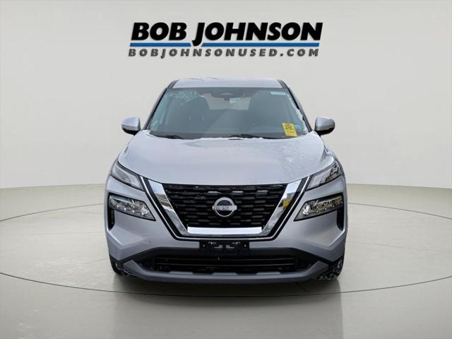 2022 Nissan Rogue SV Intelligent AWD
