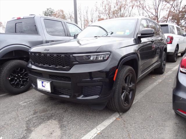 2023 Jeep Grand Cherokee L Altitude 4x4 2023 Jeep Grand Cherokee L Altitude 4x4