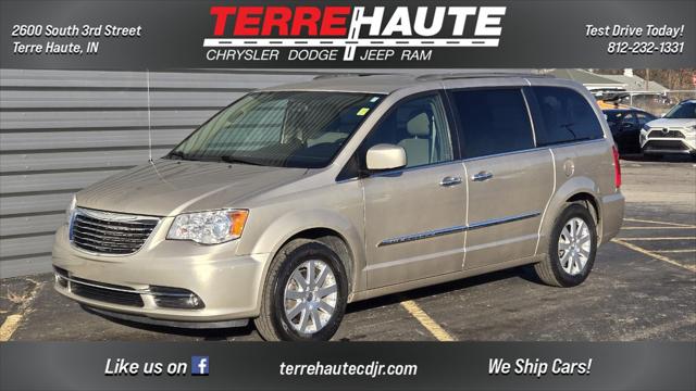 2016 Chrysler Town and Country Touring 2016 Chrysler Town and Country Touring