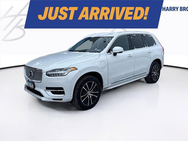 2022 Volvo XC90 Recharge Plug-In Hybrid T8 Inscription Expression 7 Passenger 2022 Volvo XC90 Recharge Plug-In Hybrid T8 Inscription Expression 7 Passenger