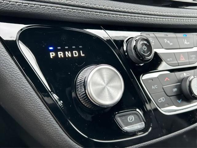 2026 Chrysler Pacifica Select AWD