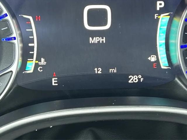 2026 Chrysler Pacifica Select AWD