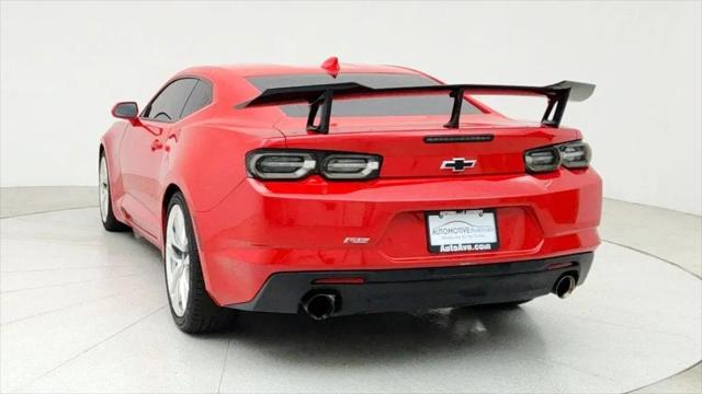 2024 Chevrolet Camaro RWD Coupe 2LT