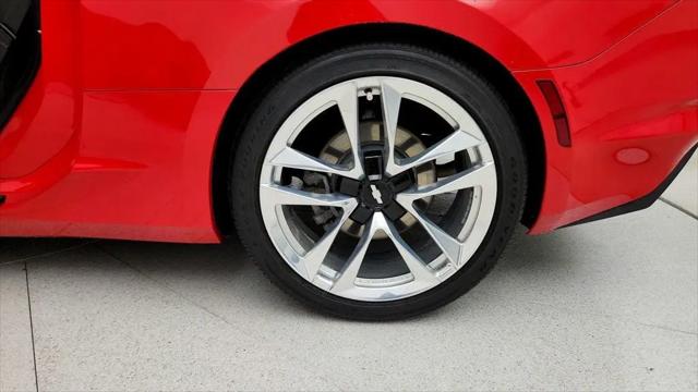 2024 Chevrolet Camaro RWD Coupe 2LT