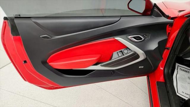 2024 Chevrolet Camaro RWD Coupe 2LT
