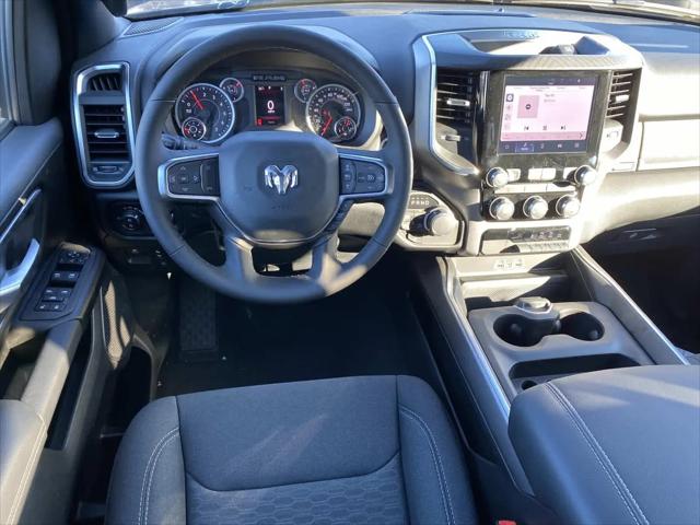 2025 Ram 1500 Big Horn Crew Cab 4x4 57 Box