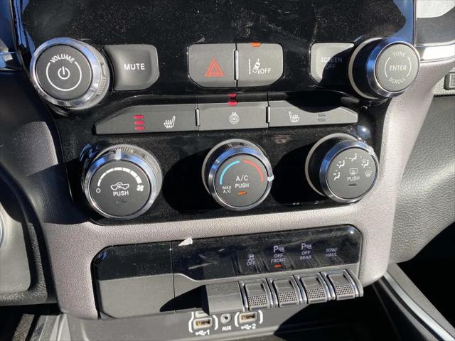 2025 Ram 1500 Big Horn Crew Cab 4x4 57 Box