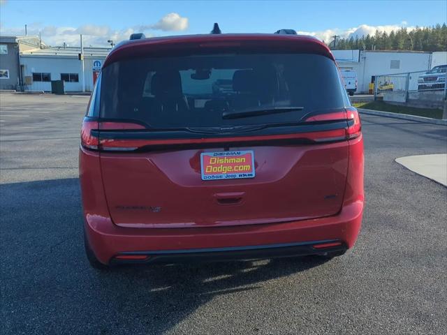 2026 Chrysler Pacifica Select AWD
