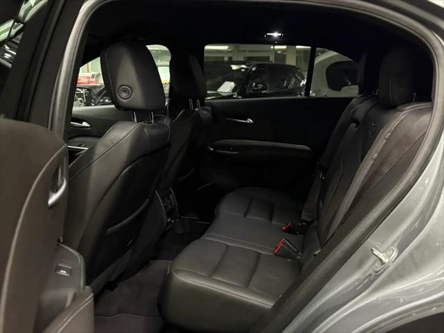 2024 Cadillac XT4 FWD Premium Luxury