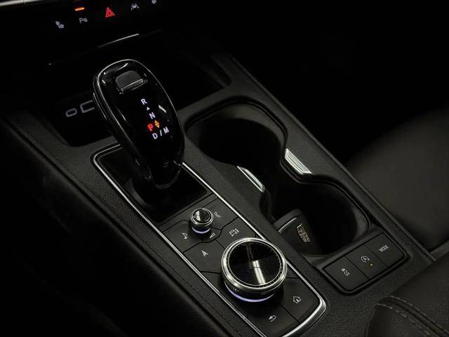 2024 Cadillac XT4 FWD Premium Luxury