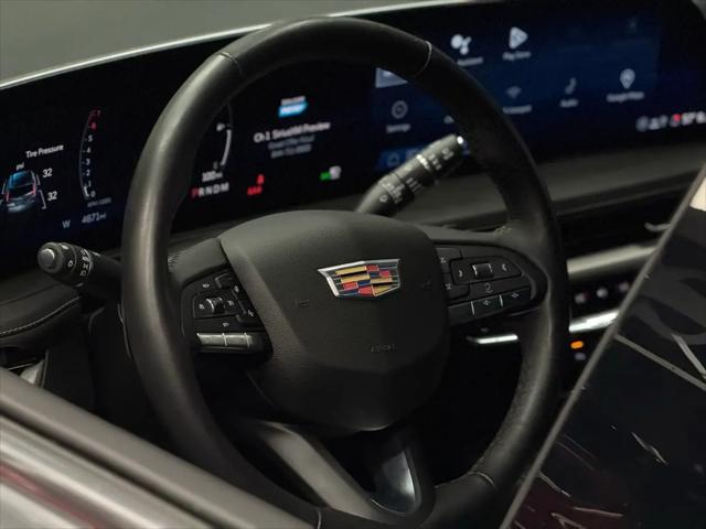2024 Cadillac XT4 FWD Premium Luxury