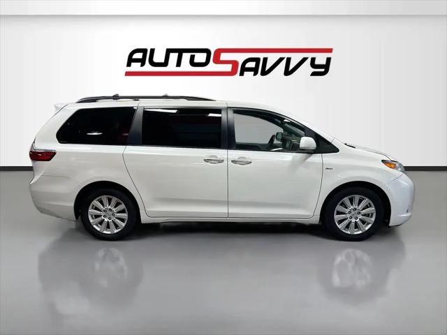 2017 Toyota Sienna XLE 7 Passenger