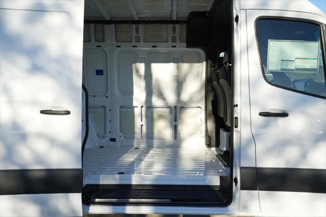2026 Mercedes-Benz Sprinter 2500 Standard Roof 4-Cyl Diesel HO