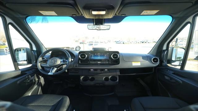 2026 Mercedes-Benz Sprinter 2500 Standard Roof 4-Cyl Diesel HO