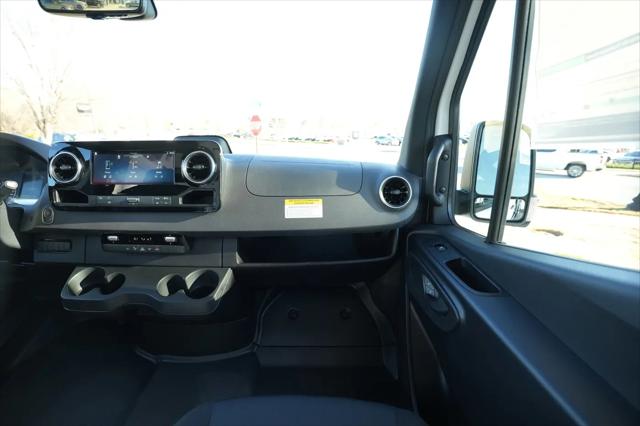 2026 Mercedes-Benz Sprinter 2500 Standard Roof 4-Cyl Diesel HO