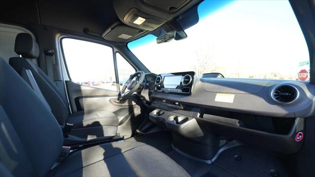 2026 Mercedes-Benz Sprinter 2500 Standard Roof 4-Cyl Diesel HO