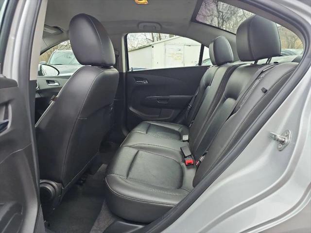 2019 Chevrolet Sonic Premier Auto