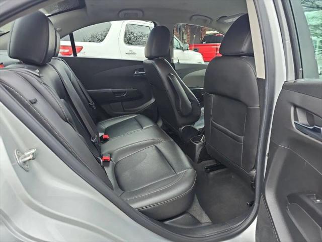 2019 Chevrolet Sonic Premier Auto