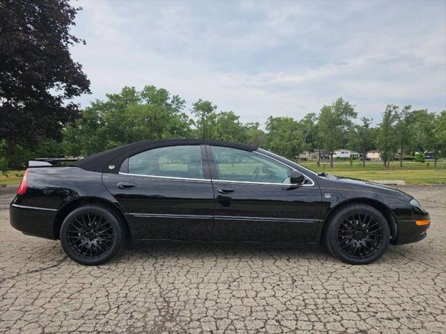 2002 Chrysler 300M Base