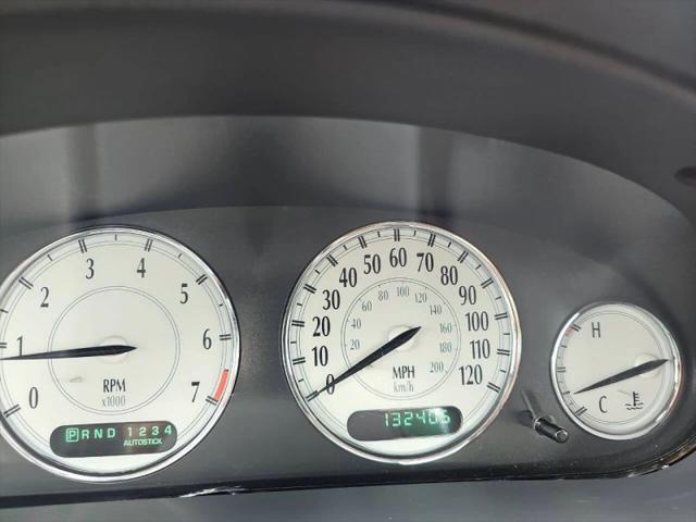 2002 Chrysler 300M Base