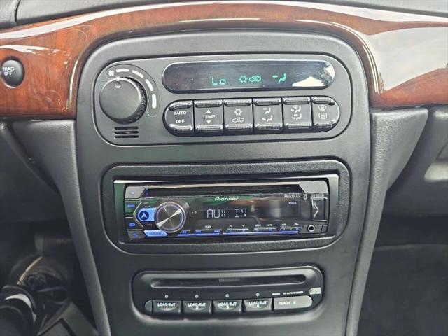 2002 Chrysler 300M Base