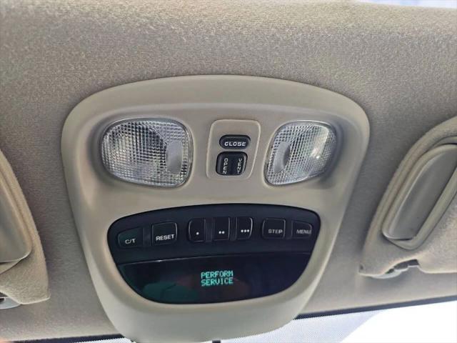 2002 Chrysler 300M Base