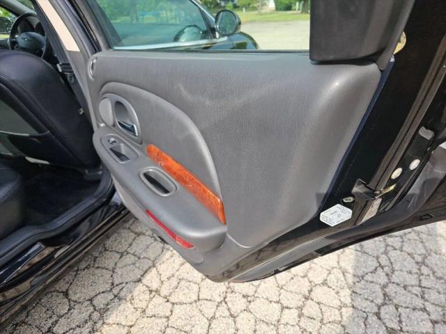 2002 Chrysler 300M Base