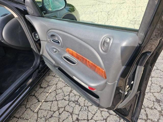 2002 Chrysler 300M Base