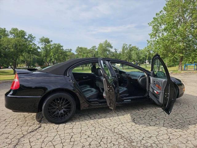 2002 Chrysler 300M Base