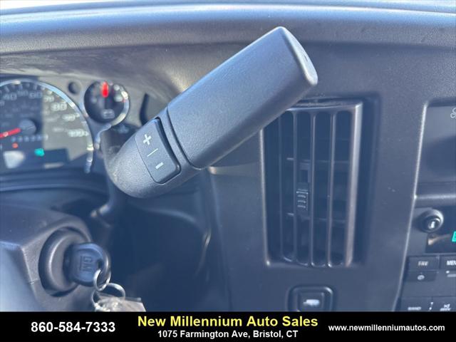 2020 Chevrolet Express Passenger RWD 3500 Extended Wheelbase LS