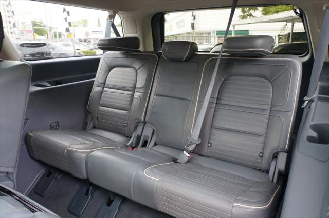 2019 Lincoln Navigator L Black Label
