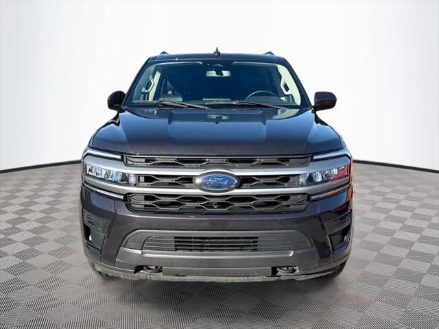 2022 Ford Expedition Max XLT