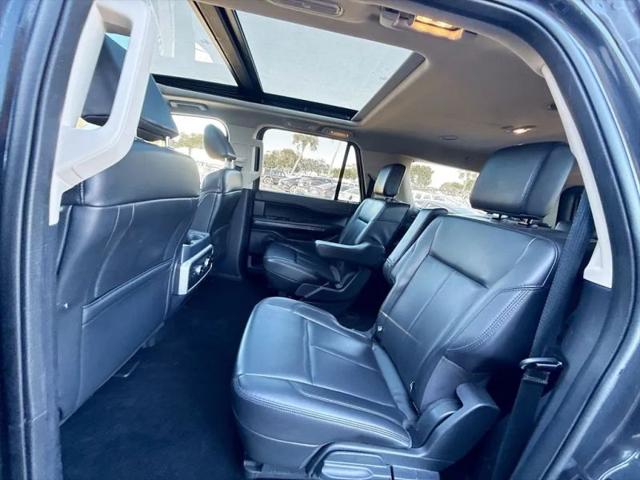 2022 Ford Expedition Max XLT