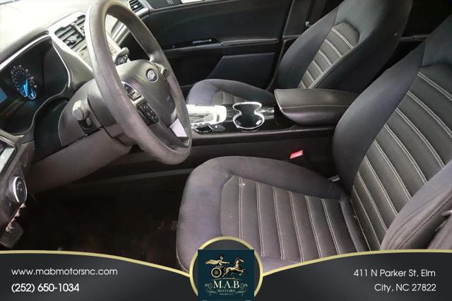 2016 Ford Fusion S