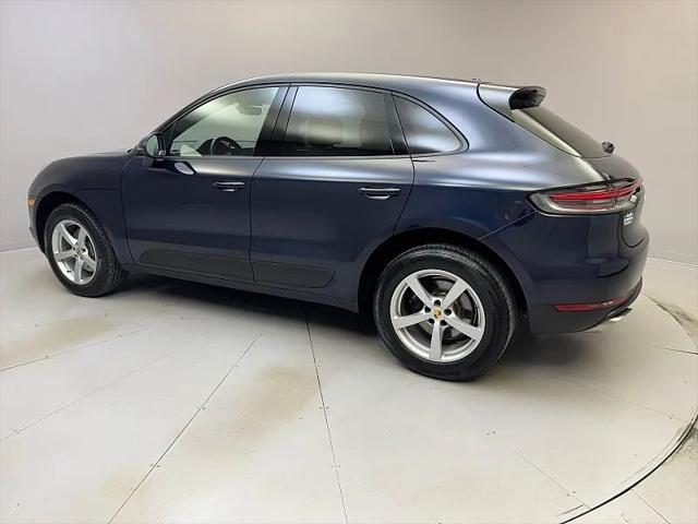 2021 Porsche Macan Base