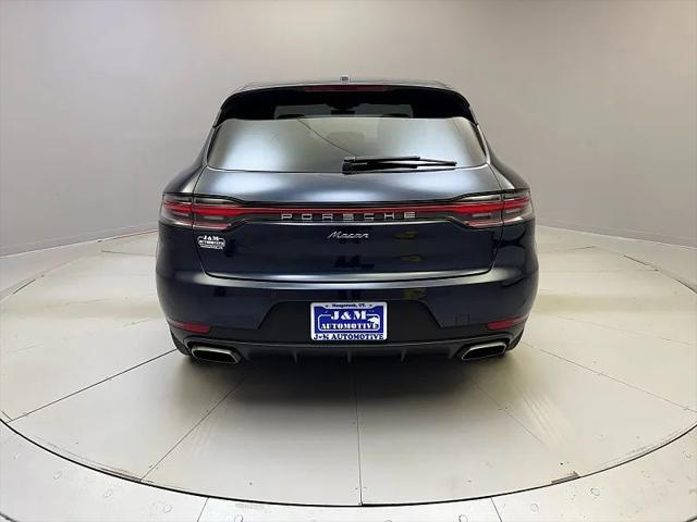2021 Porsche Macan Base