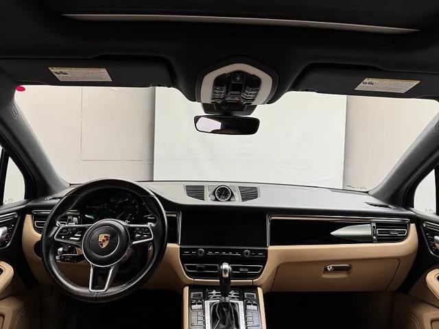 2021 Porsche Macan Base