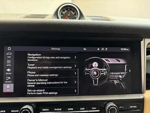 2021 Porsche Macan Base