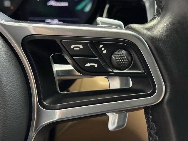 2021 Porsche Macan Base