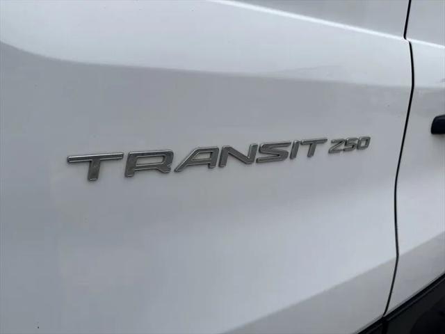 2020 Ford Transit Cargo Van Medium Roof w/LWB