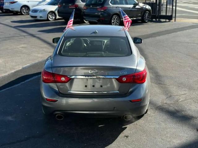 2015 INFINITI Q50 Premium