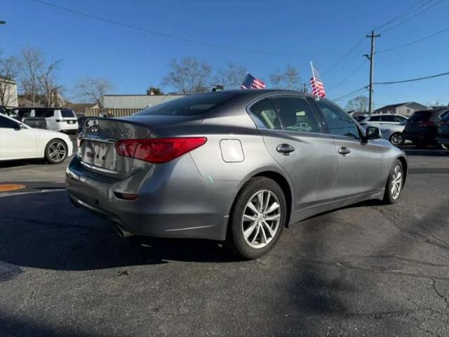 2015 INFINITI Q50 Premium
