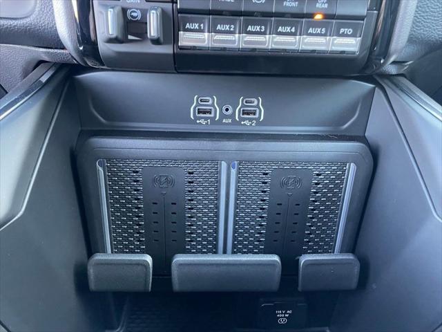 2026 Ram 3500 Tradesman/Big Horn