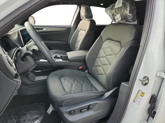 2026 Volkswagen Atlas Cross Sport SE with Technology
