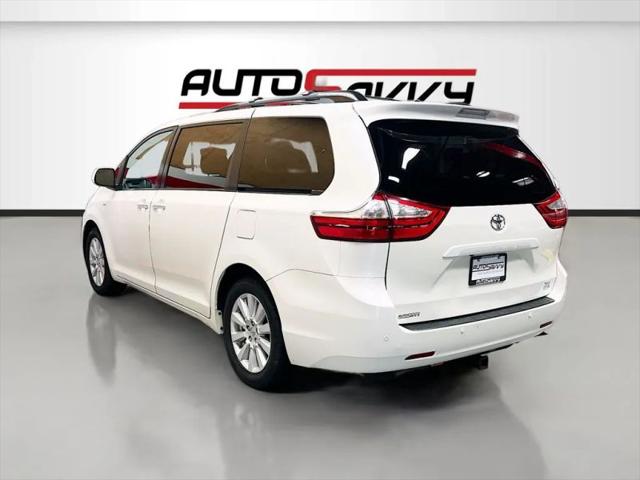 2017 Toyota Sienna XLE 7 Passenger