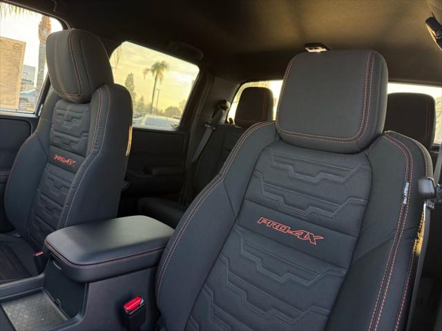 2026 Nissan Frontier Crew Cab PRO-4X 4x4