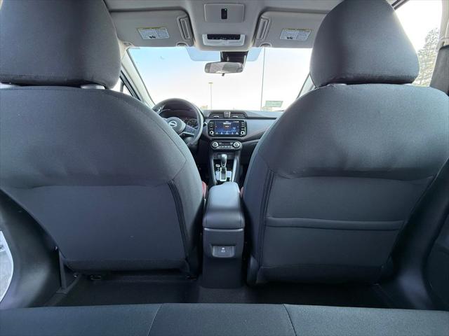 2025 Nissan Versa 1.6 SR