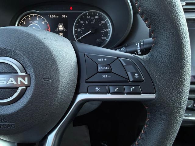 2025 Nissan Versa 1.6 SR
