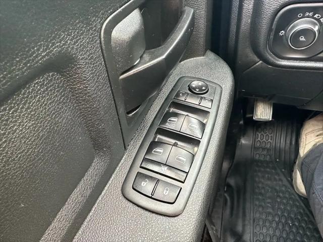 2020 Ram 3500 Tradesman Crew Cab 4x2 8' Box
