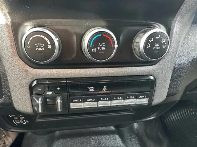2020 Ram 3500 Tradesman Crew Cab 4x2 8' Box